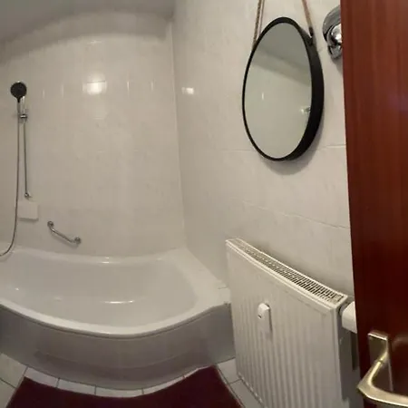 Apartment Modernedg-wohnung Mit Homeoffice *