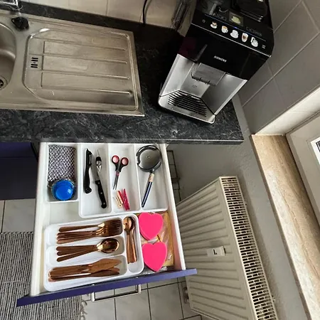 Modernedg-wohnung Mit Homeoffice Apartment *