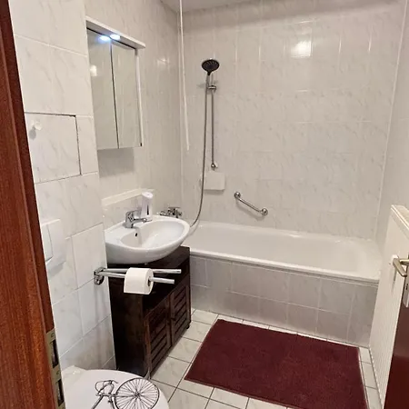 Modernedg-wohnung Mit Homeoffice