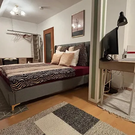 Apartment Modernedg-wohnung Mit Homeoffice