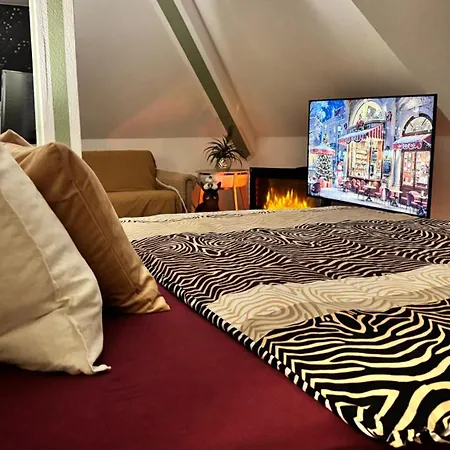 Modernedg-wohnung Mit Homeoffice Apartment Pulsnitz