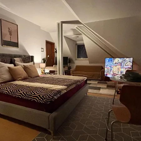 Modernedg-wohnung Mit Homeoffice *