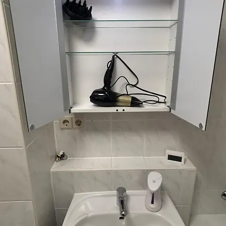 Modernedg-wohnung Mit Homeoffice